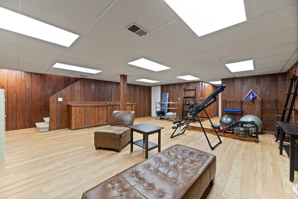 $774,900 | 5 Court Of Conn River Valley, Lincolnshire, IL 60069