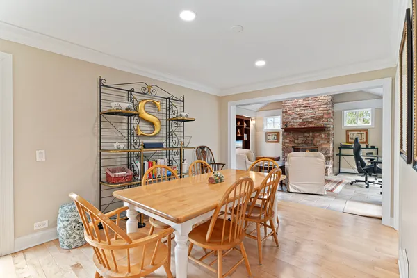 $774,900 | 5 Court Of Conn River Valley, Lincolnshire, IL 60069