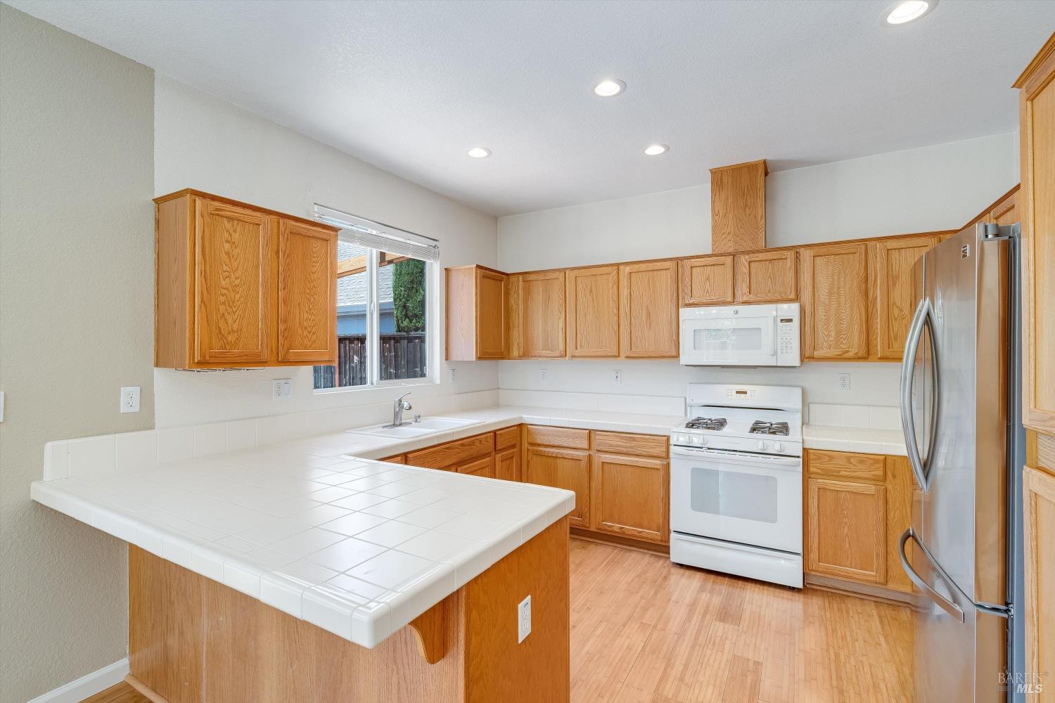 1715 Spur Ridge Lane Healdsburg, CA 95448 - Photo 5 of 39