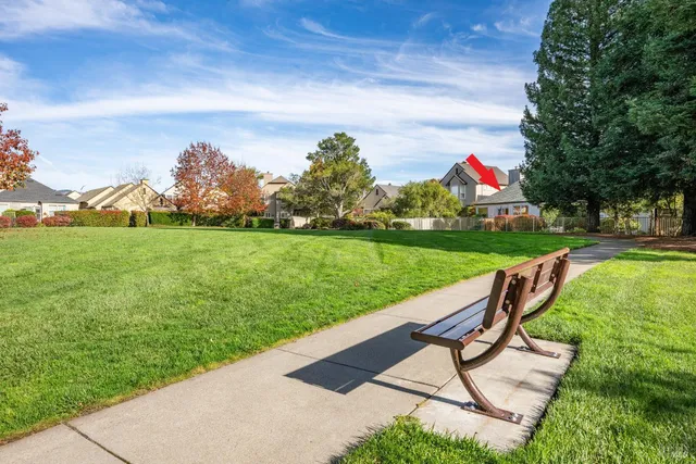 $1,175,000 | 1889 Falcon Ridge Drive, Petaluma, CA 94954