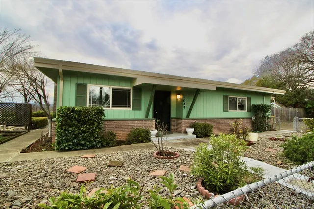 $359,000 | 1025 Boggs Lane, Lakeport, CA 95453