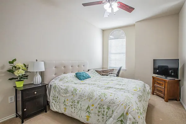$2,850 | 1664 Park Grove Drive, Irving, TX 75060