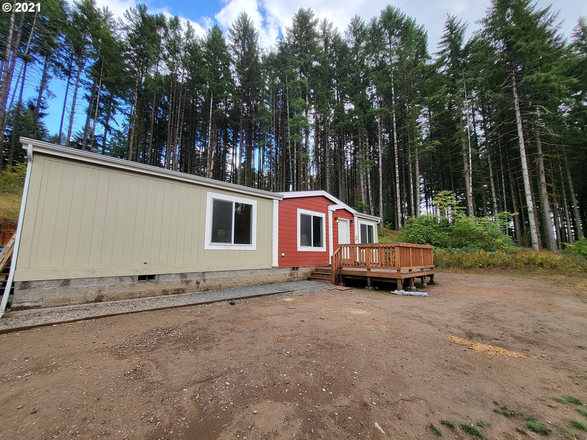 24646 West Demming Road Elmira, OR 97437 - Photo 3 of 14 Gallery Image 3