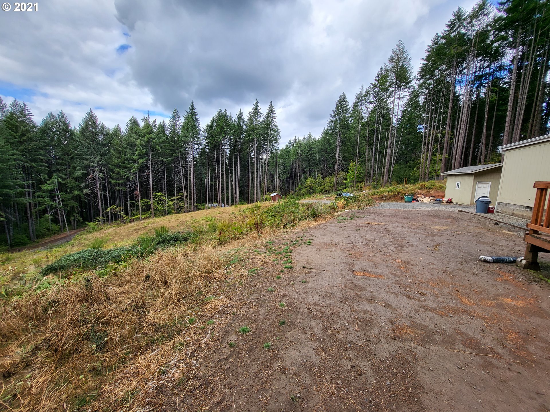 24646 West Demming Road Elmira, OR 97437 - Photo 4 of 14 Gallery Image 4
