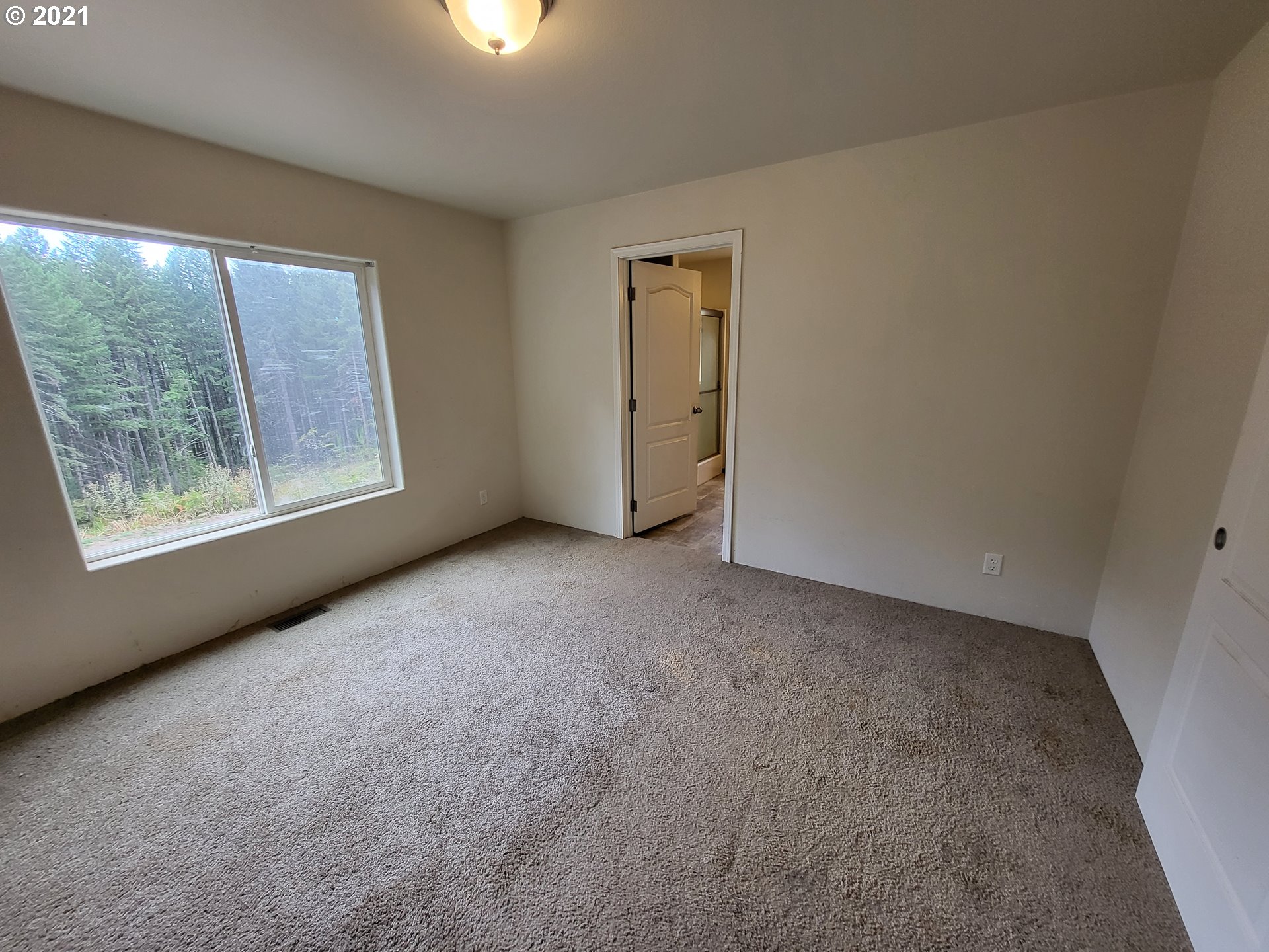 24646 West Demming Road Elmira, OR 97437 - Photo 9 of 14 Gallery Image 9