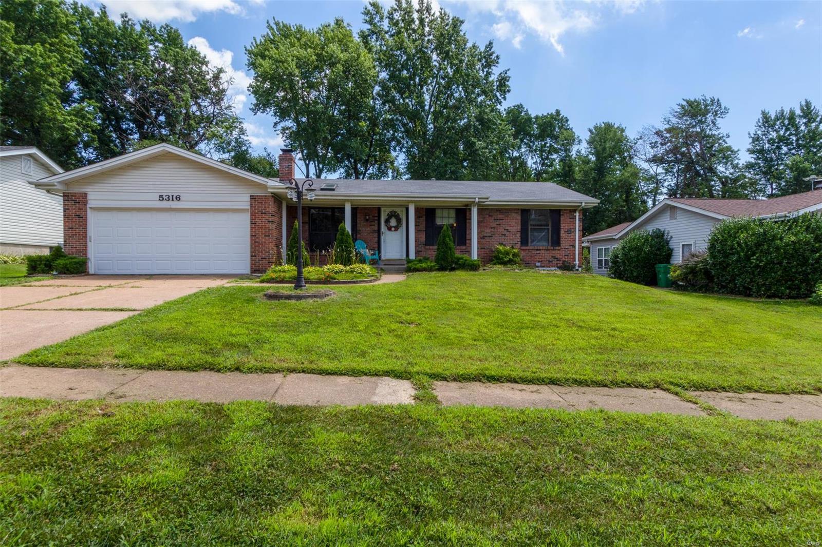 5316 Milburn Road St. Louis, MO 63129 - Photo 1 of 47 Gallery Image 1