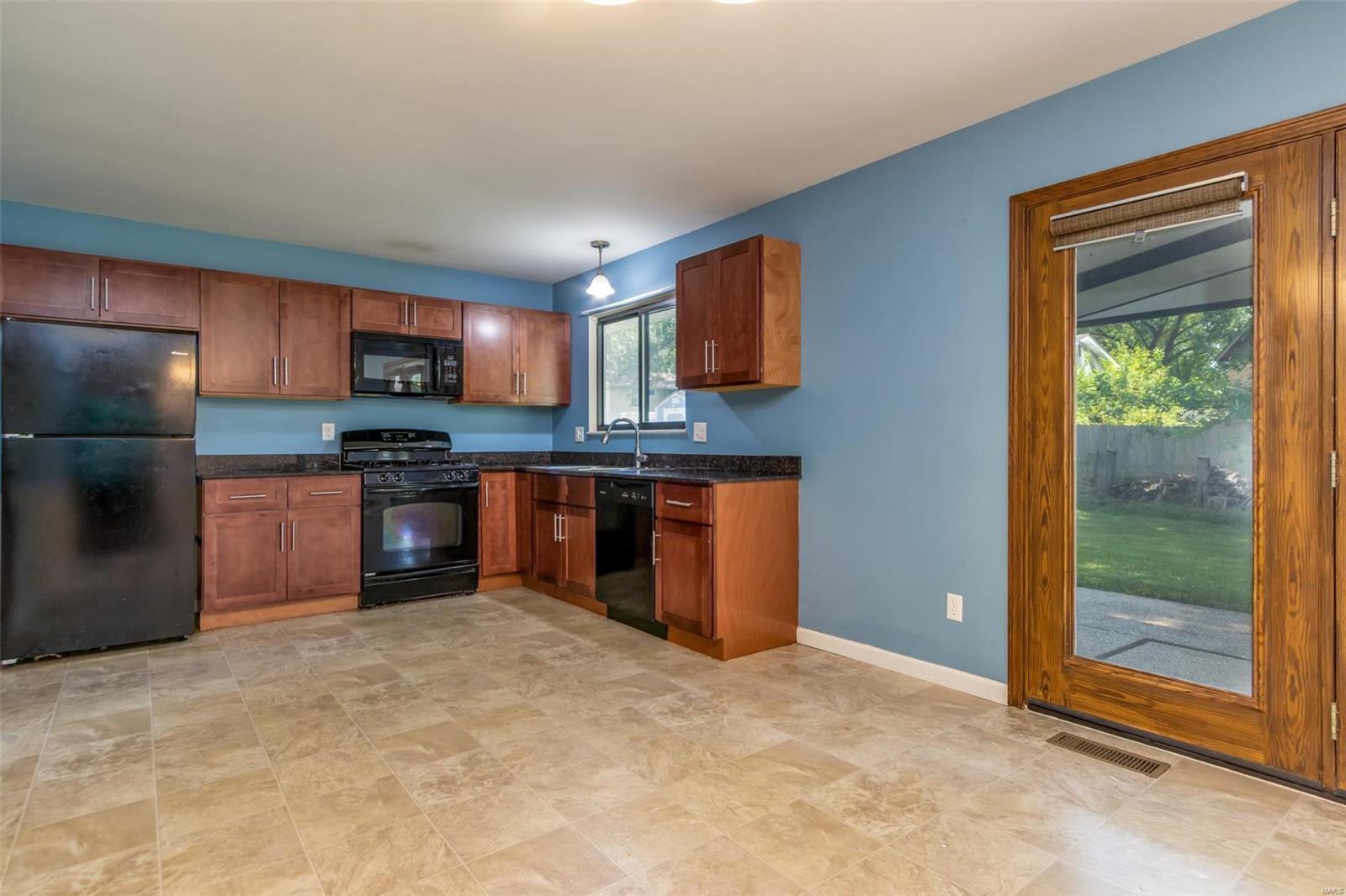 5316 Milburn Road St. Louis, MO 63129 - Photo 13 of 47 Gallery Image 13
