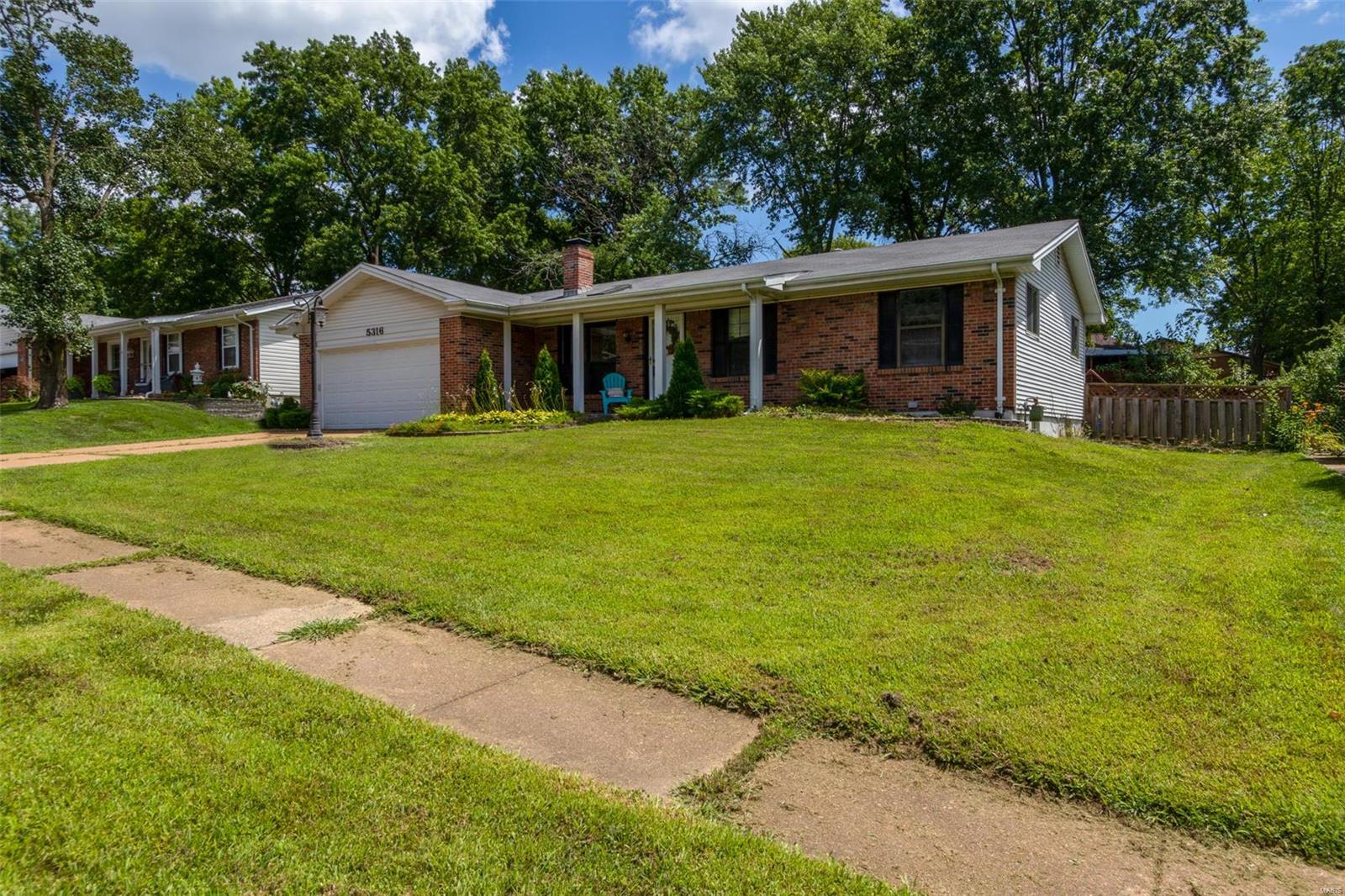 5316 Milburn Road St. Louis, MO 63129 - Photo 3 of 47 Gallery Image 3