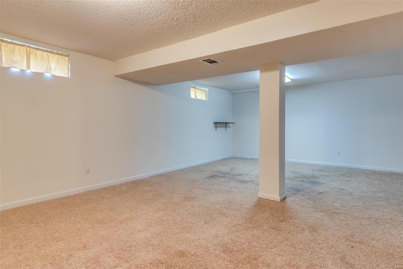 5316 Milburn Road St. Louis, MO 63129 - Photo 34 of 47 Gallery Image 34