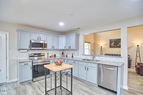 $325,000 | 2912 Forrestal Drive, Durham, NC 27703