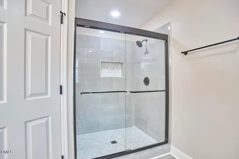 $325,000 | 2912 Forrestal Drive, Durham, NC 27703