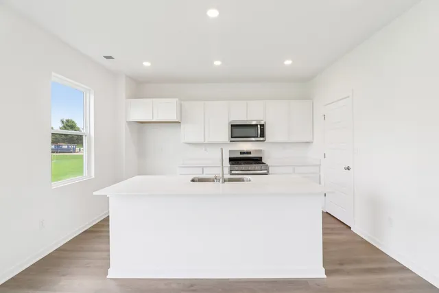 $474,990 | 9956 Edgebrook Lane, Huntley, IL 60142