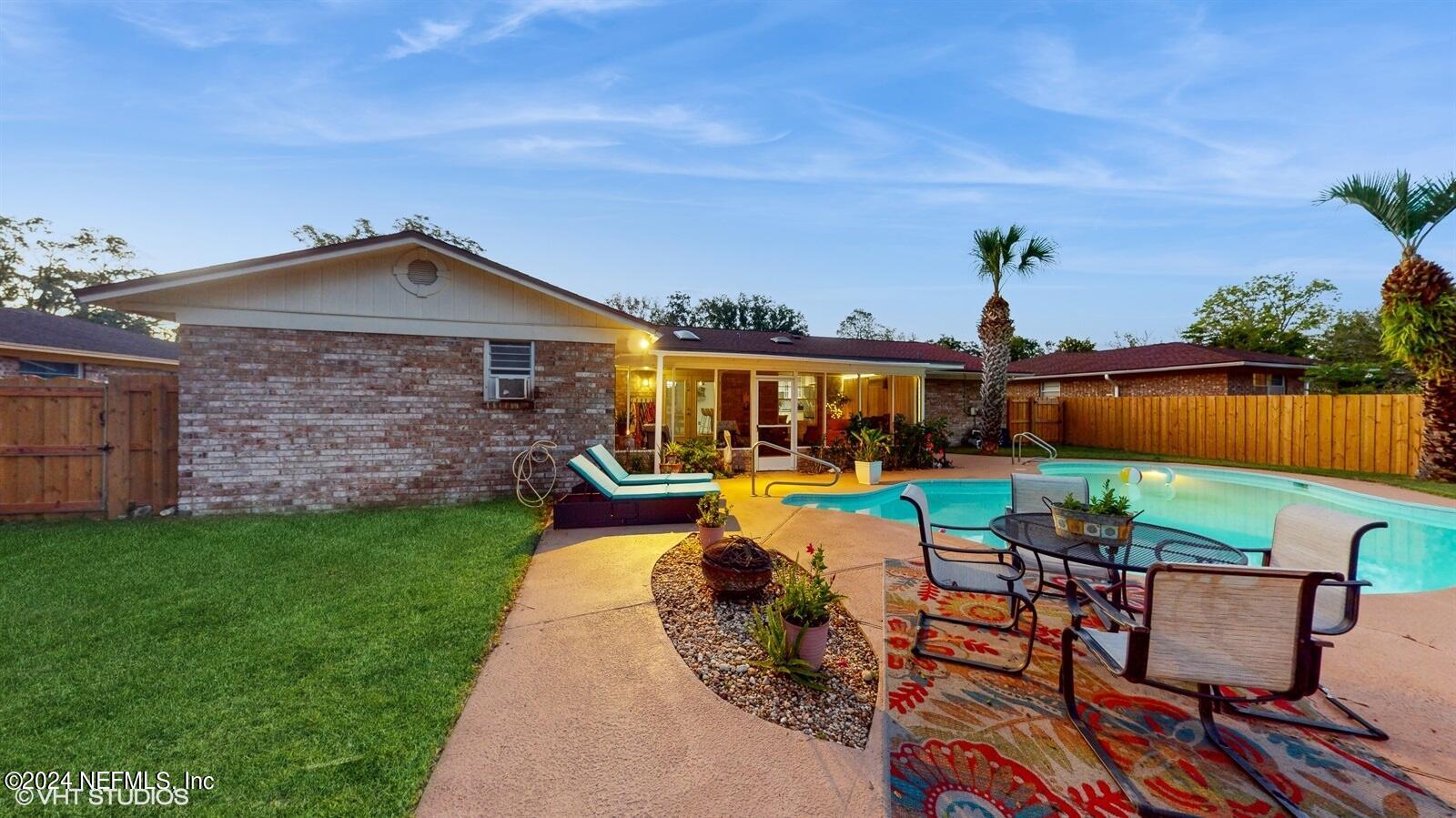 129 Vanderford Road North Orange Park, FL 32073 - Photo 34 of 35 34_129VanderfordRdN_2034_Large