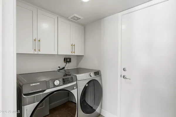 $1,100,000 | 11434 North 43rd Street, Phoenix, AZ 85028