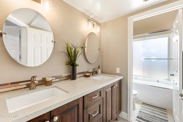 $1,100,000 | 11434 North 43rd Street, Phoenix, AZ 85028