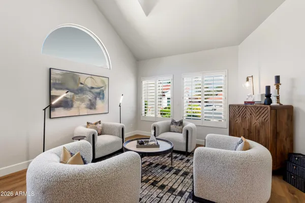 $1,100,000 | 11434 North 43rd Street, Phoenix, AZ 85028