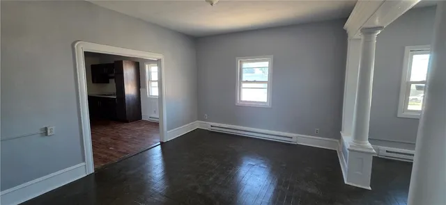 $1,700 | 62 Main Road, Unit 2, Tiverton, RI 02878