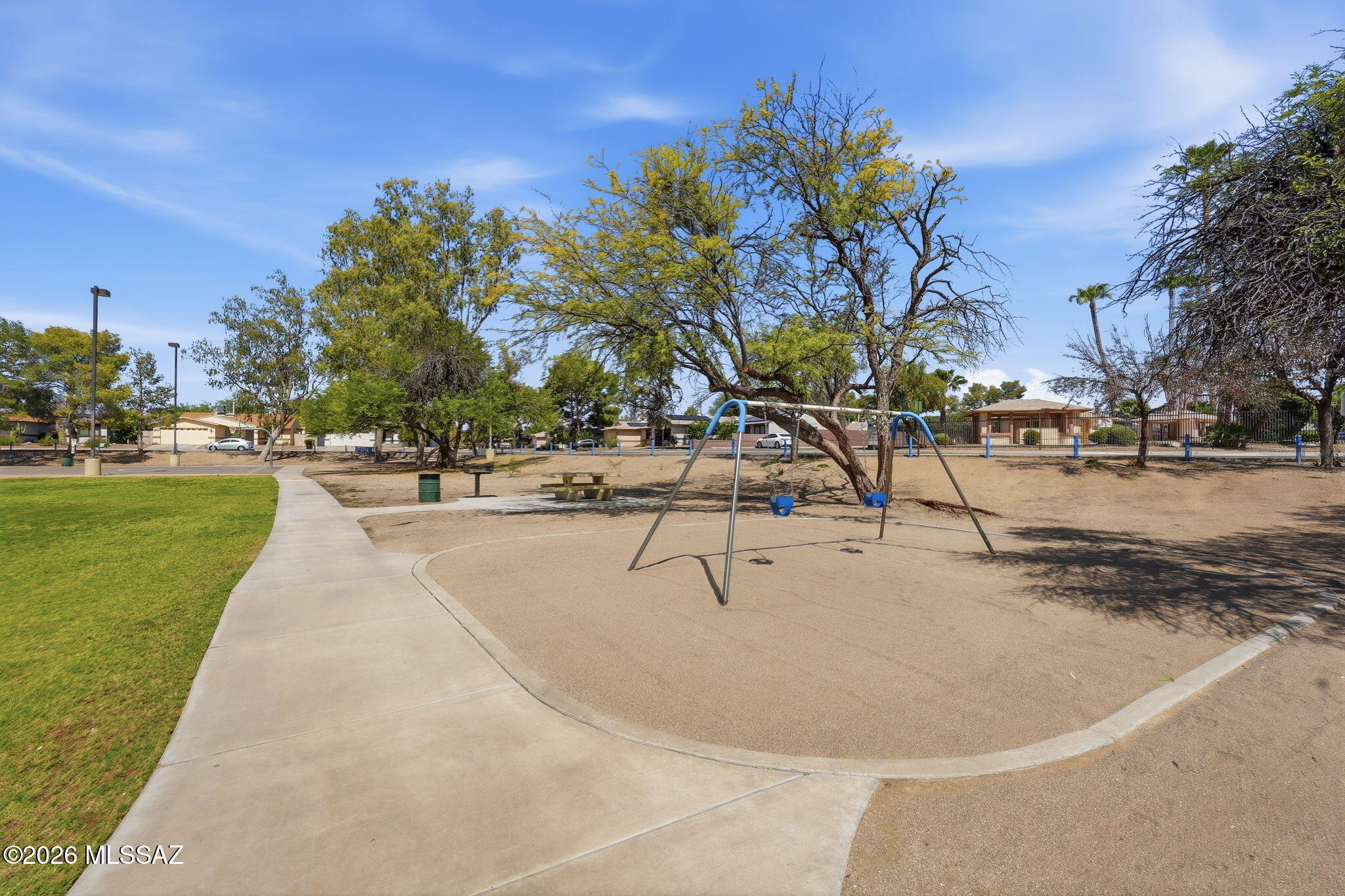 5791 North Moonbrook Road Tucson, AZ 85741 - Photo 35 of 40 Wonderful Community Meadowbrook Park