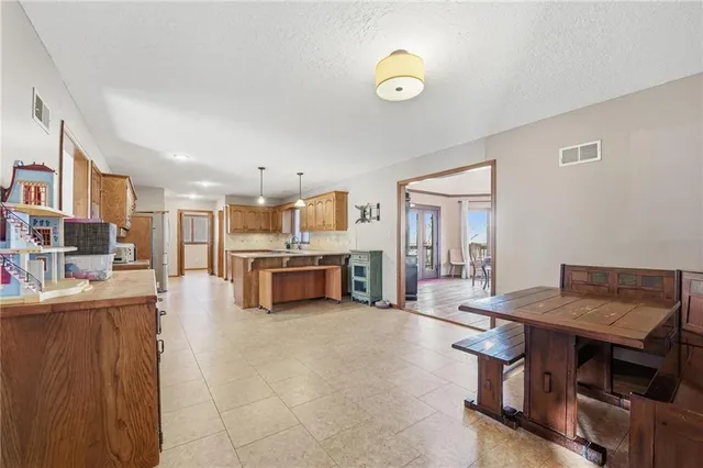 $695,000 | 11006 West 120th Street, Overland Park, KS 66213