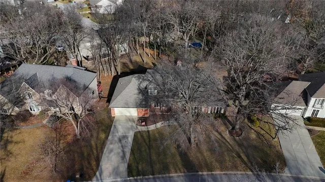 $695,000 | 11006 West 120th Street, Overland Park, KS 66213