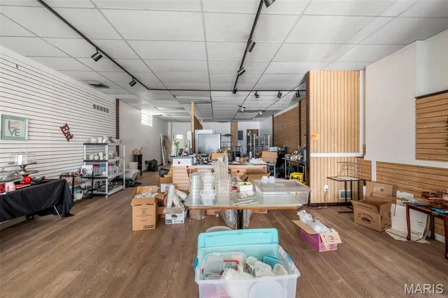 $449,900 | 1325 Hampton Avenue, St. Louis, MO 63139