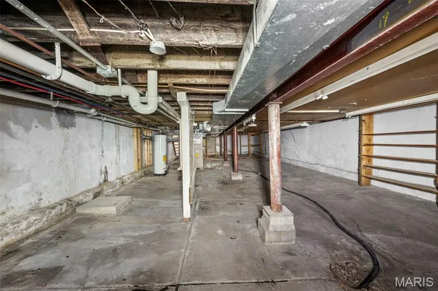 $449,900 | 1325 Hampton Avenue, St. Louis, MO 63139