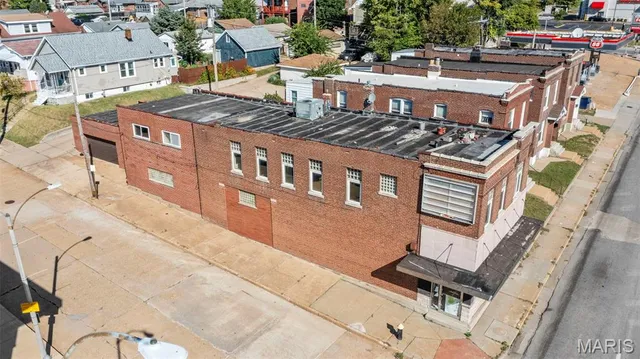 $449,900 | 1325 Hampton Avenue, St. Louis, MO 63139