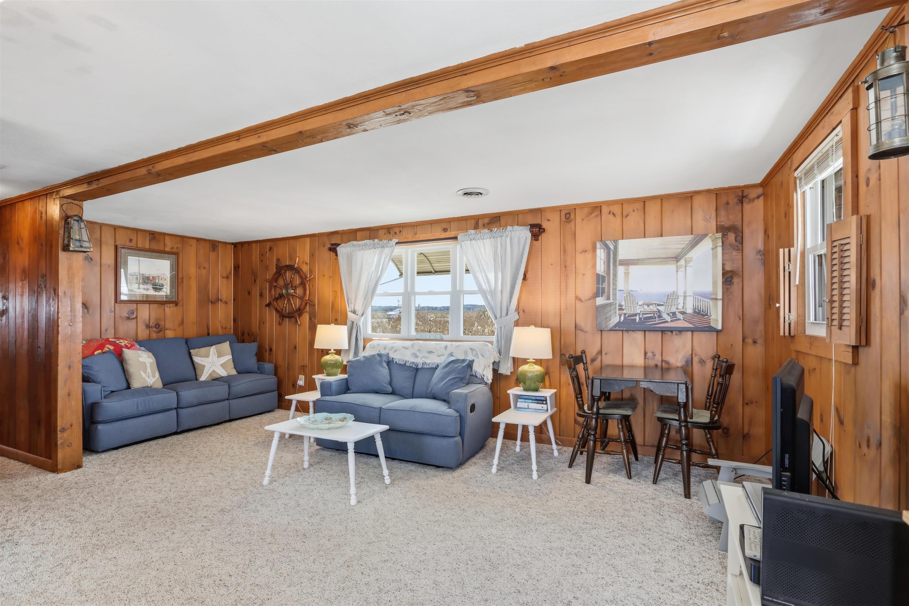 83 Church Street Hampton, NH 03842 - Photo 6 of 18