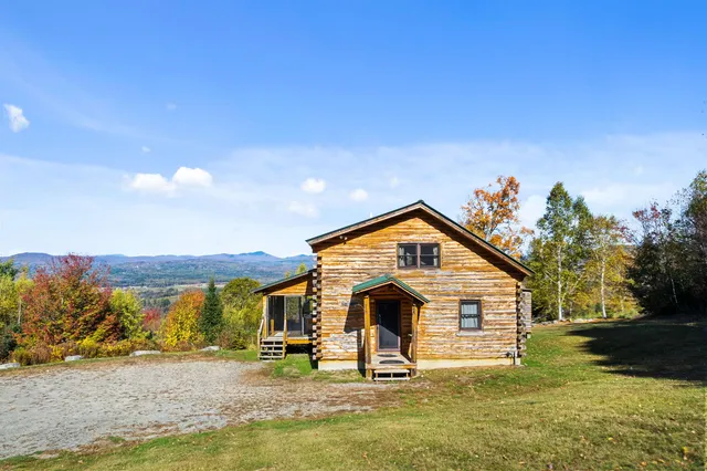 $699,000 | 231 Simonds Road, Dalton, NH 03598