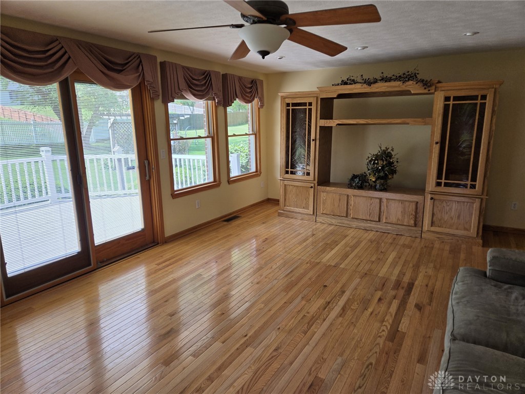 4595 Todd Road Franklin, OH 45005 - Photo 12 of 44