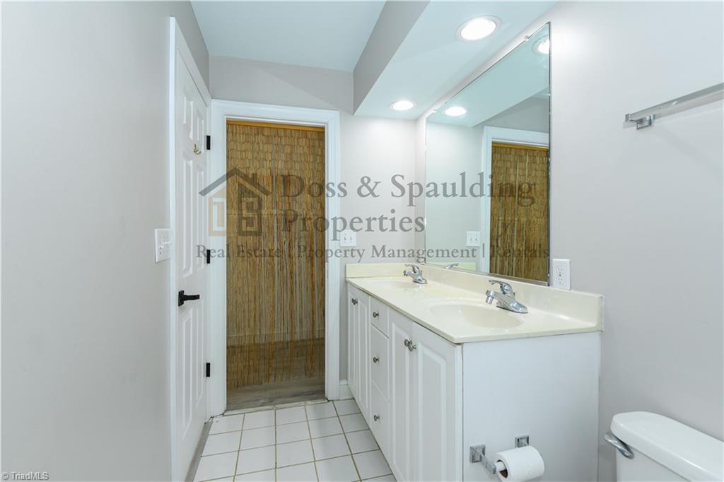 3112 Sedgefield Gate Road Greensboro, NC 27407 - Photo 19 of 33