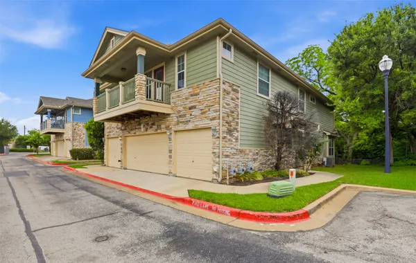 $265,000 | 1481 East Old Settlers Boulevard, Unit 1502, Round Rock, TX 78664