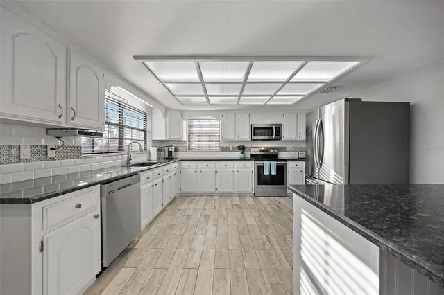 $400,000 | 5702 Riddle Road, Holiday, FL 34690