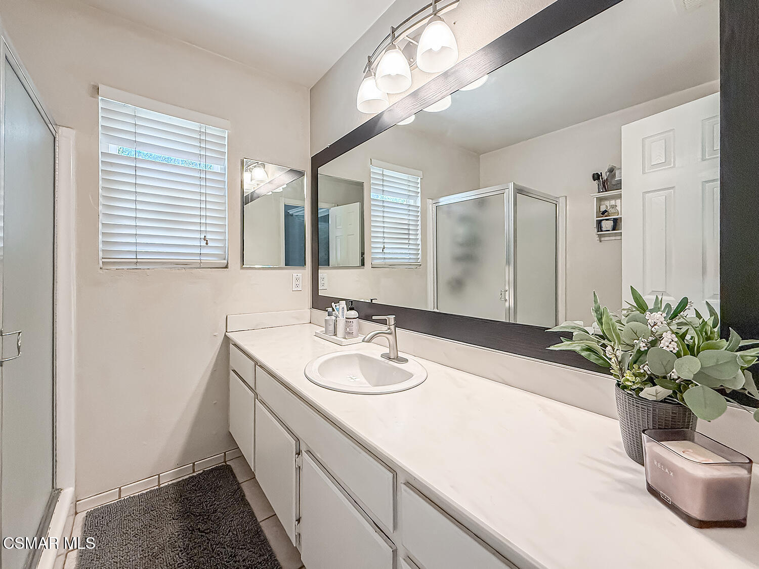 1351 Rambling Road Simi Valley, CA 93065 - Photo 43 of 70 gPrimary Bedroom Suite4
