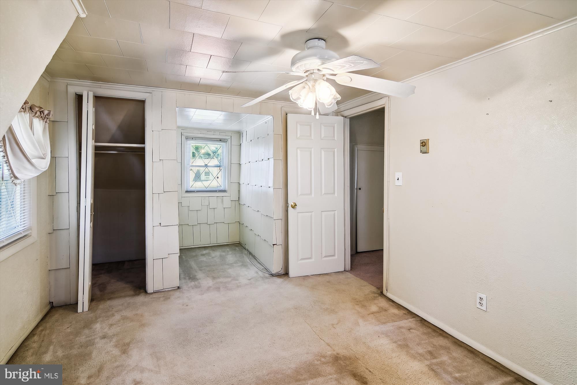 4400 Highview Avenue Baltimore, MD 21229 - Photo 18 of 22 Primary Bedroom