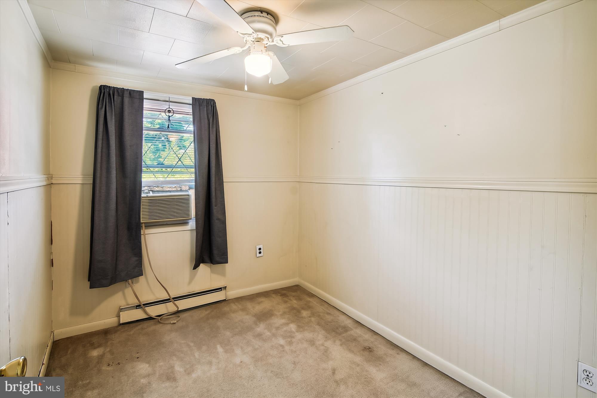 4400 Highview Avenue Baltimore, MD 21229 - Photo 20 of 22 Bedroom 1