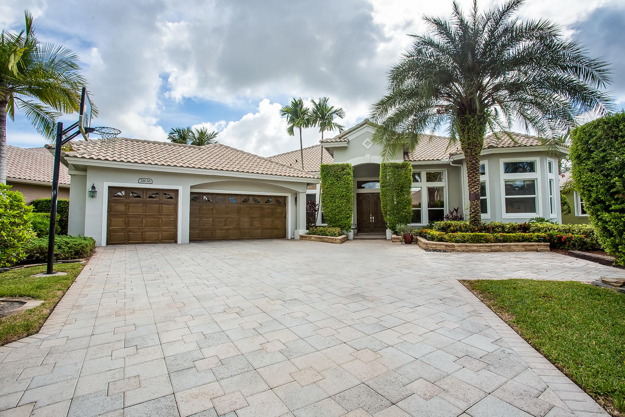 21636 Marigot Drive Boca Raton, FL 33428 - Photo 2 of 29 FRONT HOUSE III
