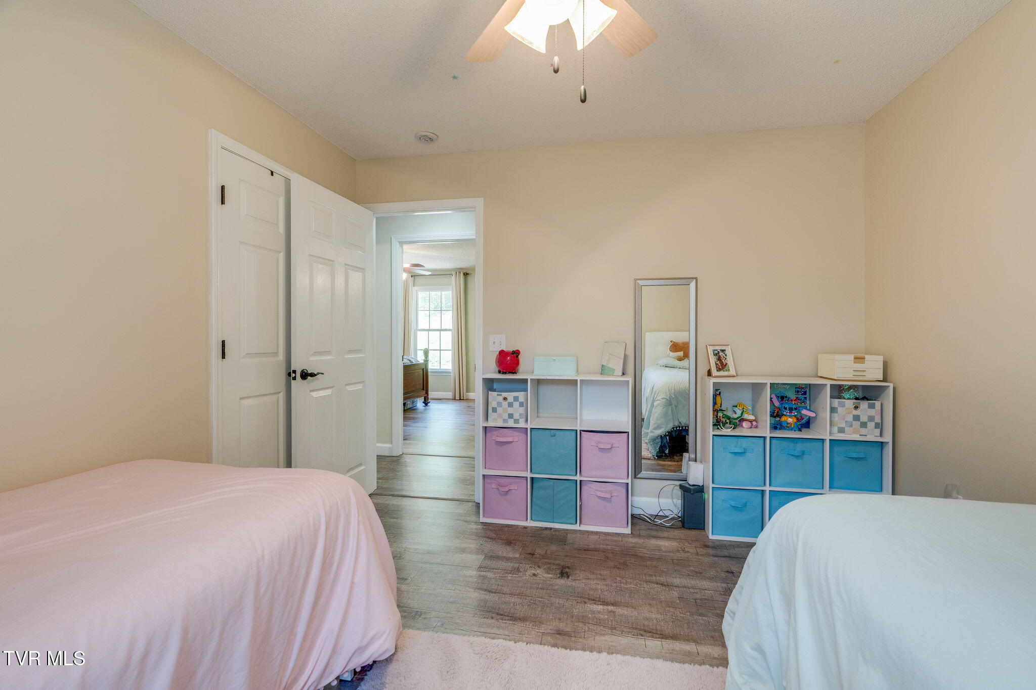 2937 Forest View Road Kingsport, TN 37660 - Photo 19 of 52 019