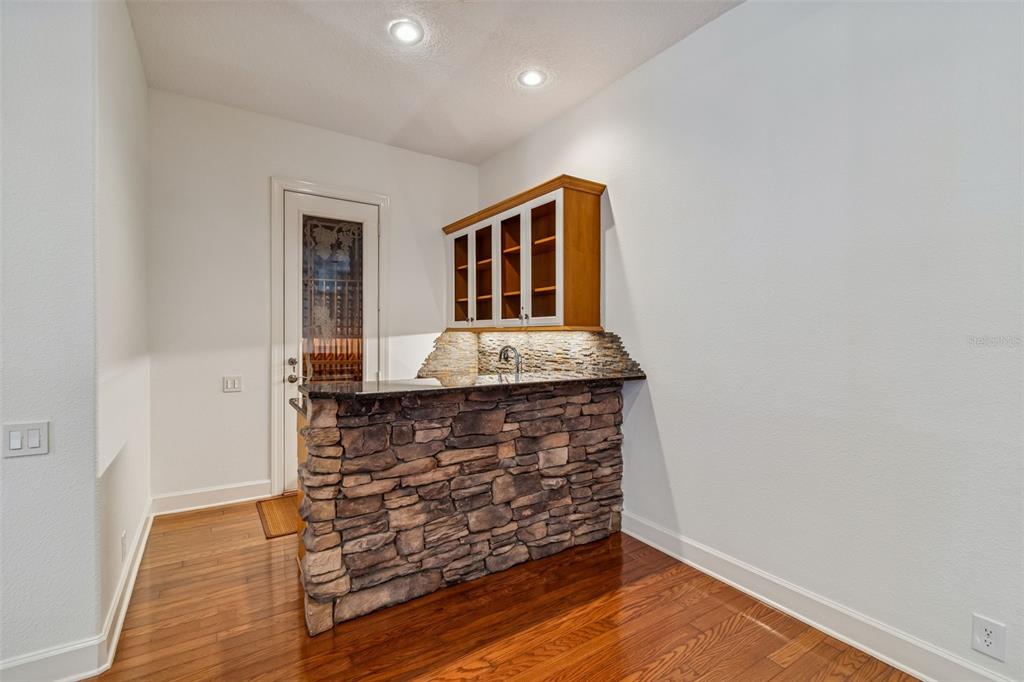 1130 Anclote Road Tarpon Springs, FL 34689 - Photo 13 of 95