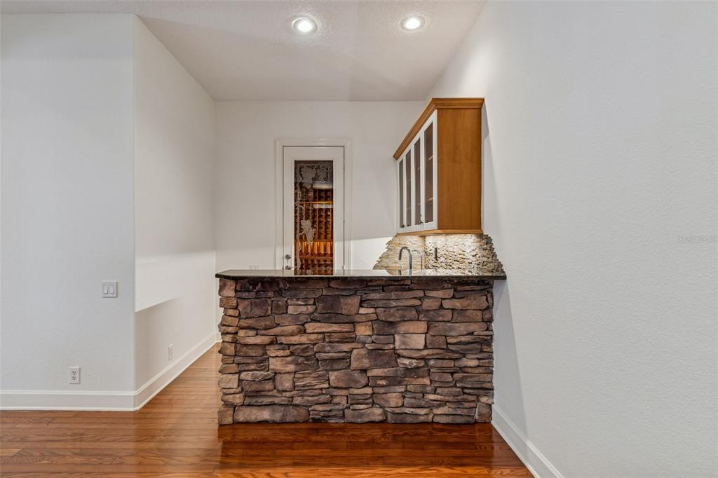 1130 Anclote Road Tarpon Springs, FL 34689 - Photo 14 of 95