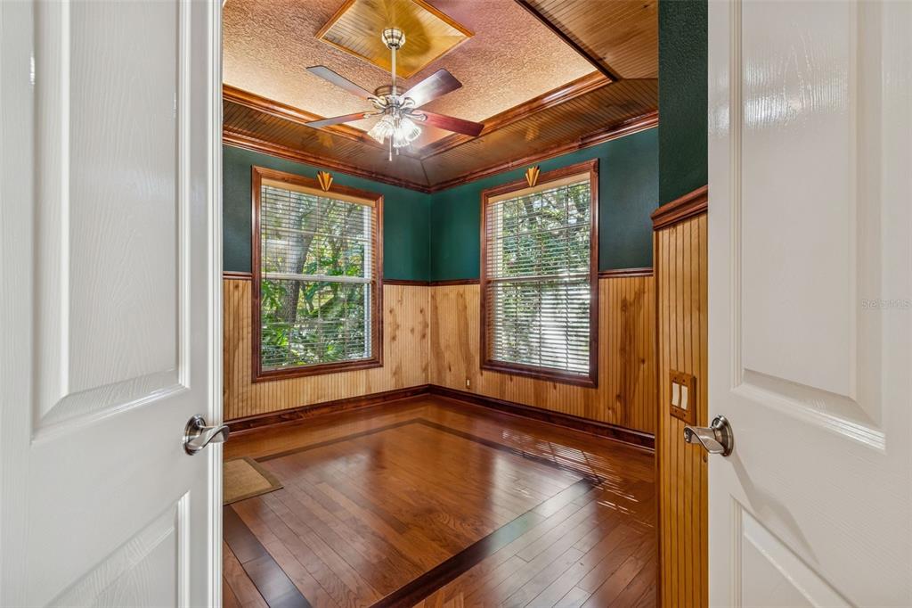 1130 Anclote Road Tarpon Springs, FL 34689 - Photo 26 of 95