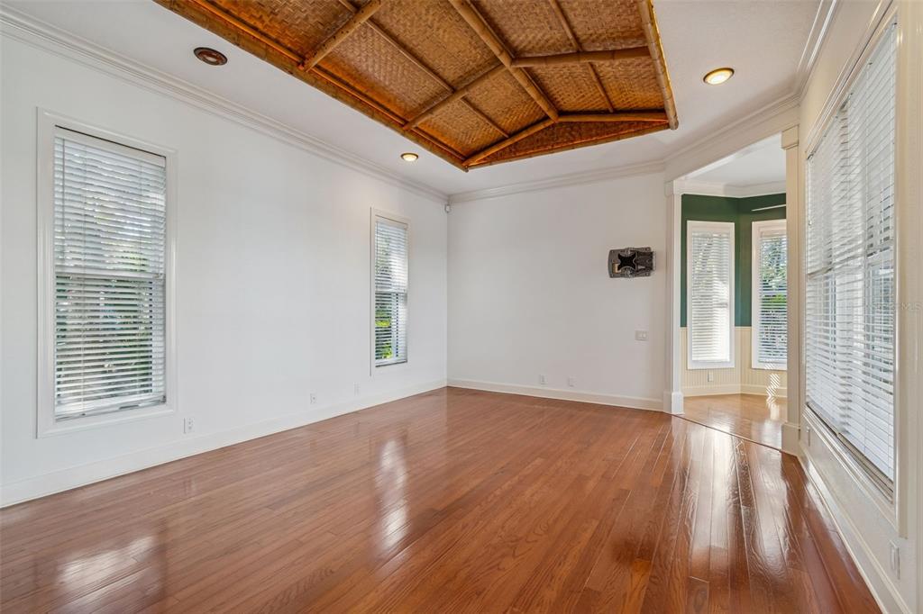 1130 Anclote Road Tarpon Springs, FL 34689 - Photo 34 of 95