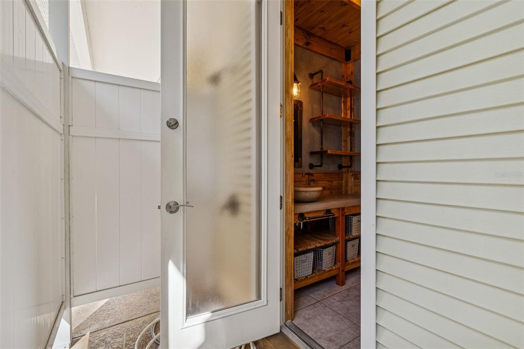 1130 Anclote Road Tarpon Springs, FL 34689 - Photo 58 of 95