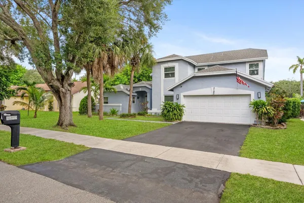 $660,000 | 5185 Northwest 52nd Street, Coconut Creek, FL 33073