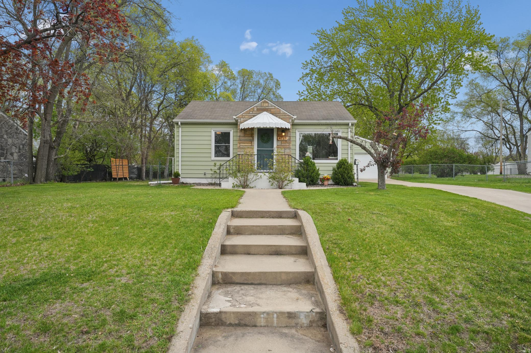 4717 Northeast 2nd Street Fridley, MN 55421 - Photo 2 of 30