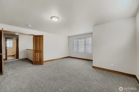 $549,950 | 1104 Williams Street Northwest, Orting, WA 98360
