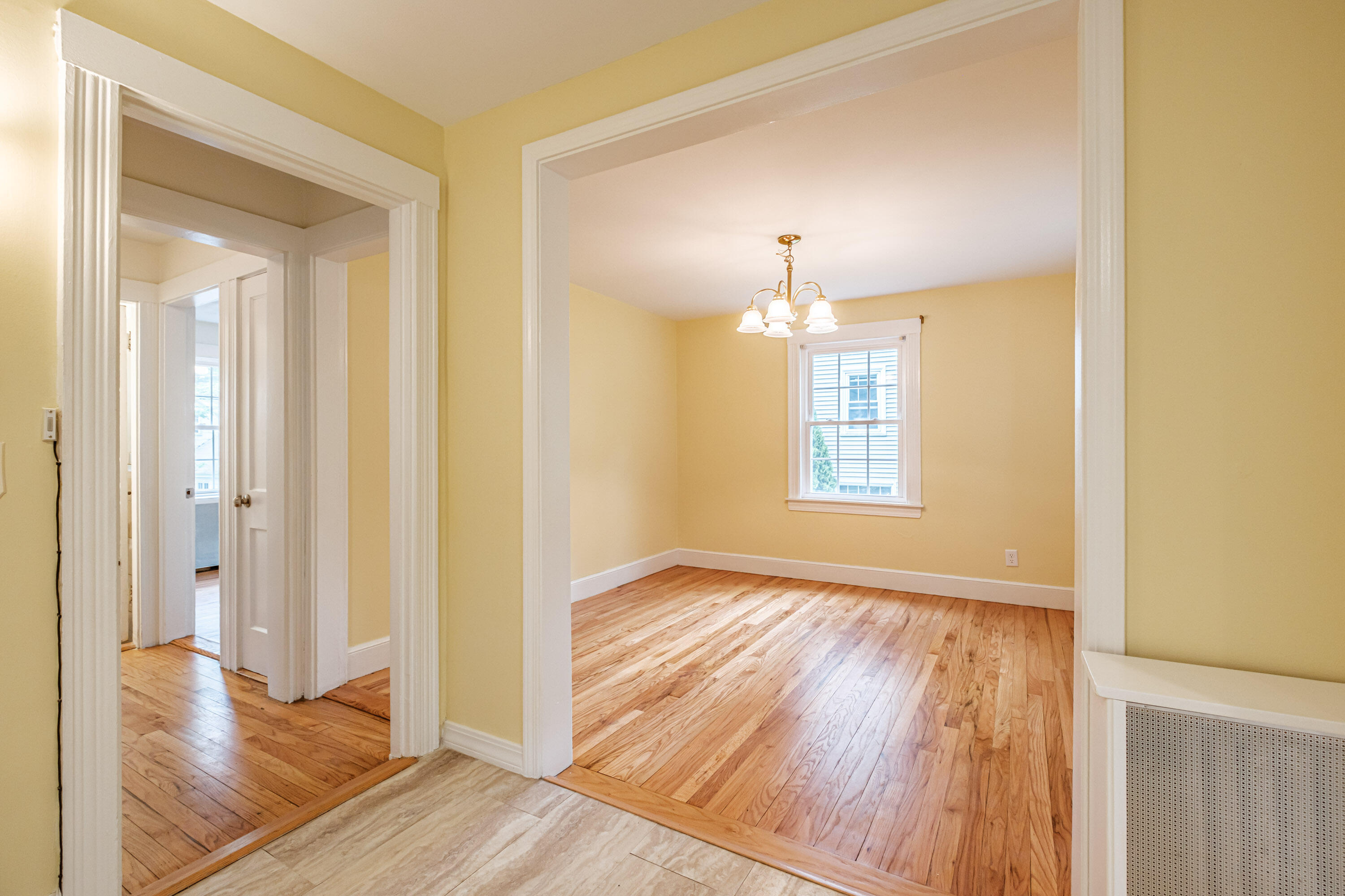 84 Oakhurst Road Cape Elizabeth, ME 04107 - Photo 16 of 27 dining room