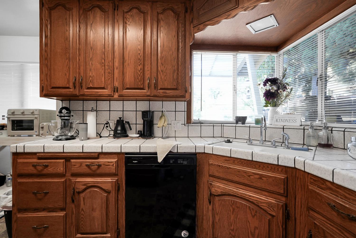 1226 Chehalem Drive Modesto, CA 95350 - Photo 28 of 32