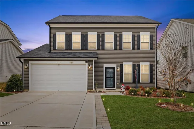 $500,000 | 1413 Queen Trigger Drive, Fuquay-Varina, NC 27526
