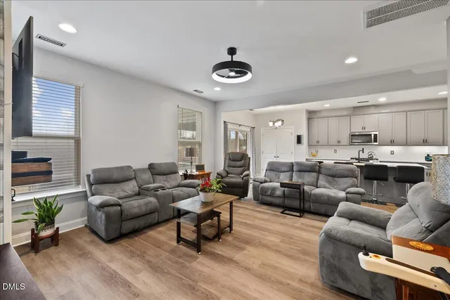 $500,000 | 1413 Queen Trigger Drive, Fuquay-Varina, NC 27526